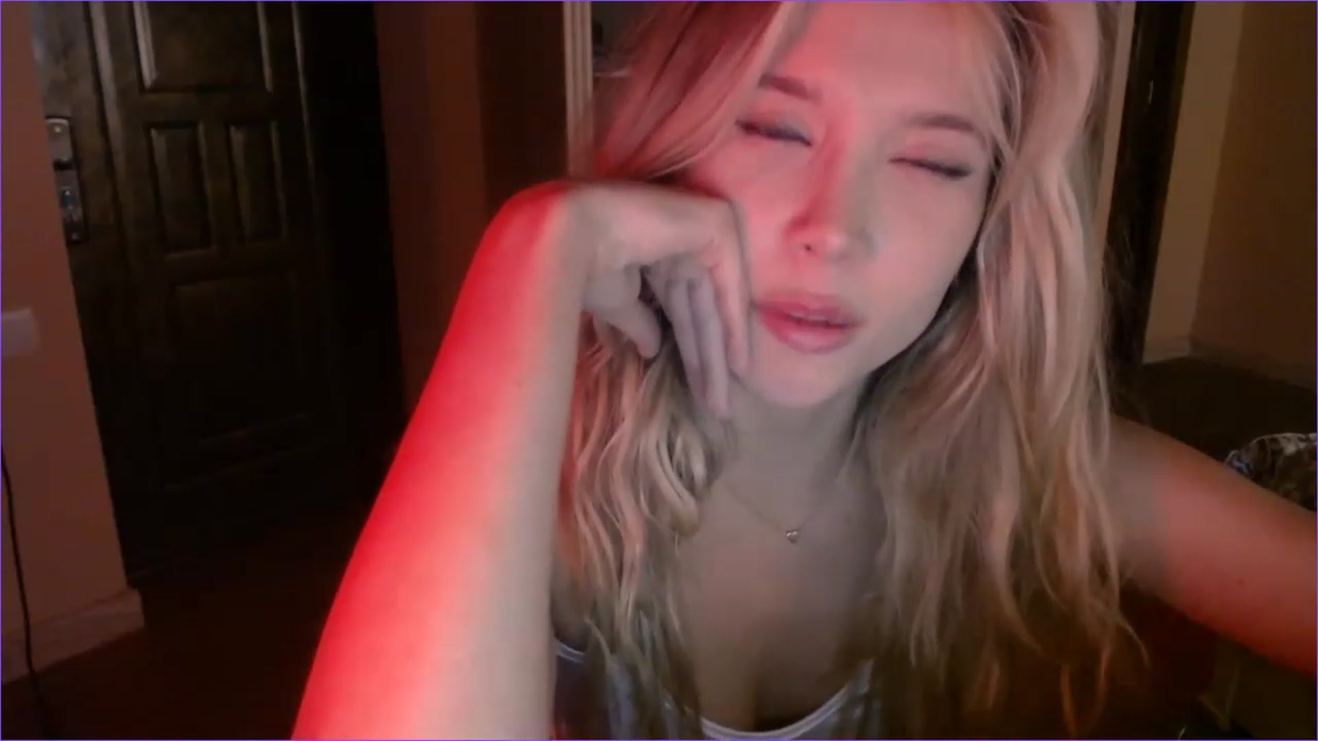 Gallery image thumbnail from Babyoda33's myfreecams stream on, 11/27/2022, 10:21 image 15 of 20