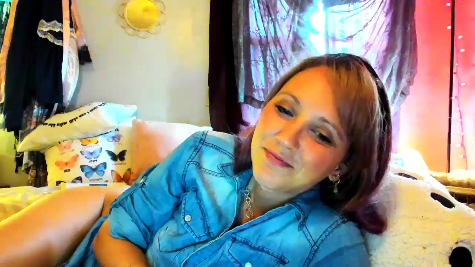 Gallery image thumbnail from Babyspice89's myfreecams stream on, 09/30/2024, 17:59 image 17 of 20