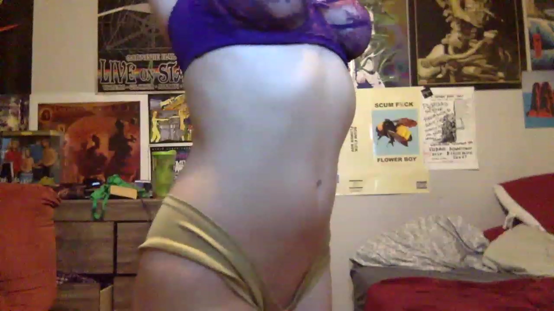 Gallery image thumbnail from Babysprite's myfreecams stream on, 11/22/2022, 06:43 image 16 of 20