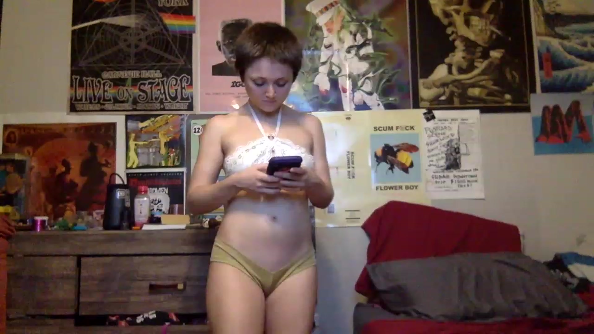 Gallery image thumbnail from Babysprite's myfreecams stream on, 11/24/2022, 04:14 image 5 of 20