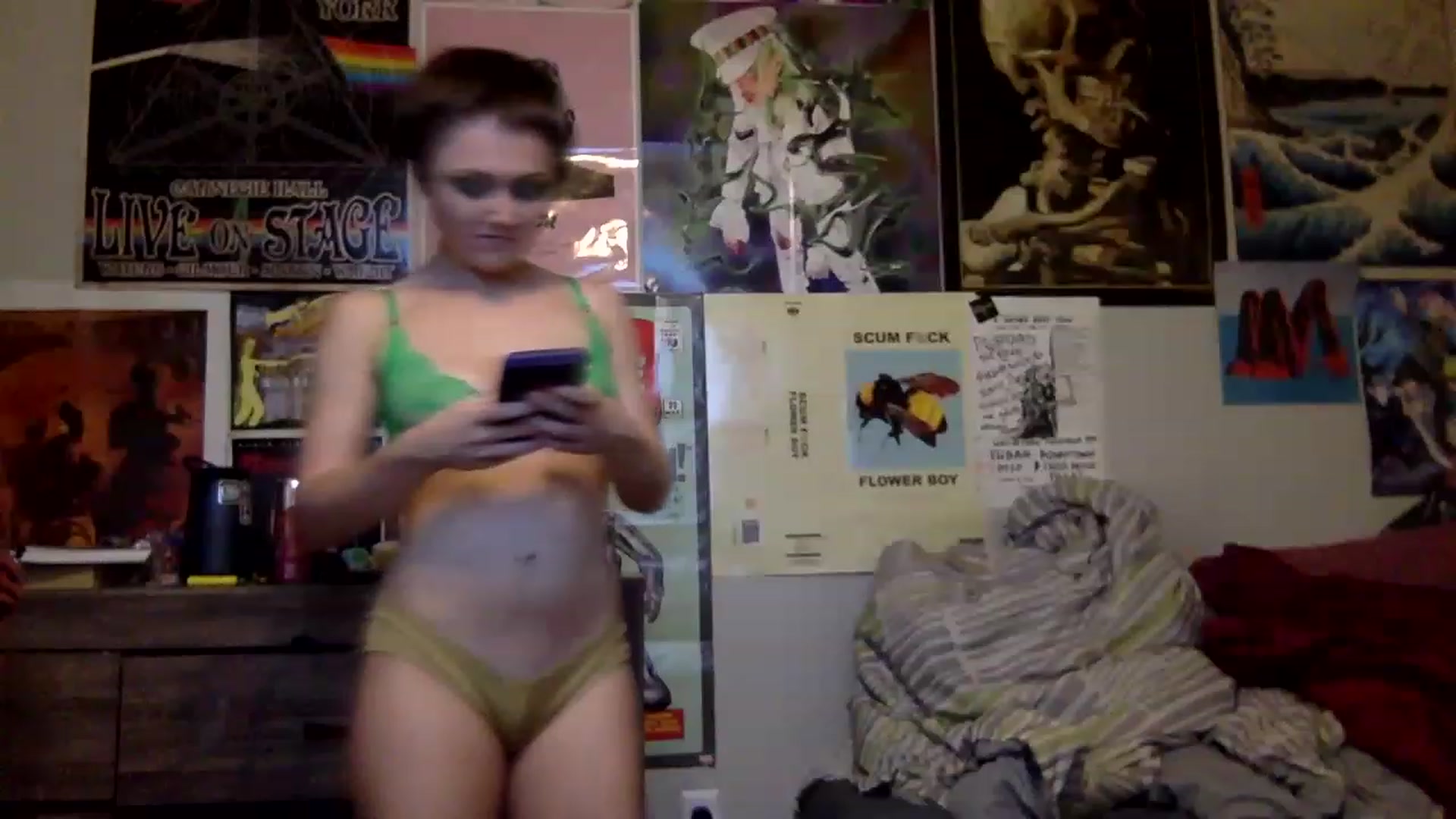 Gallery image thumbnail from Babysprite's myfreecams stream on, 11/25/2022, 06:02 image 9 of 20