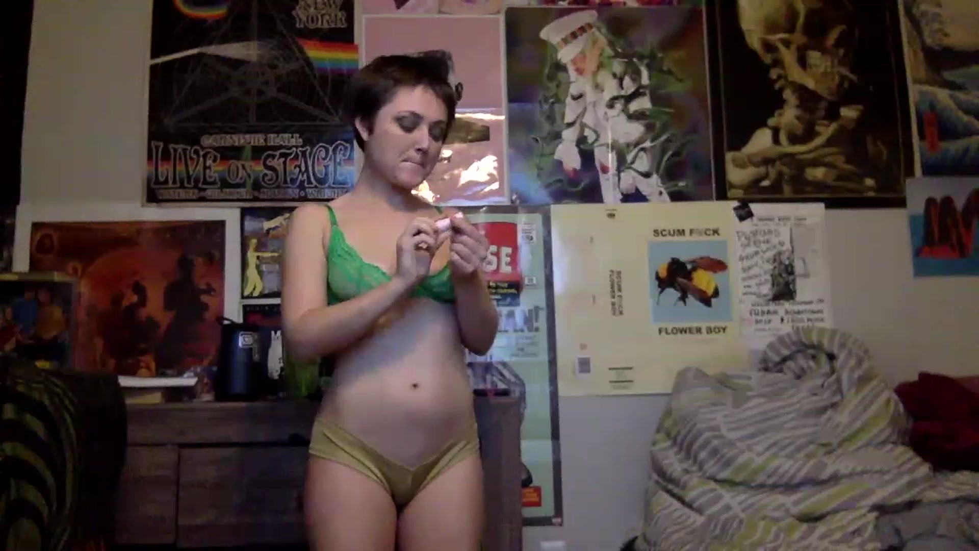 Gallery image thumbnail from Babysprite's myfreecams stream on, 11/25/2022, 06:02 image 2 of 20