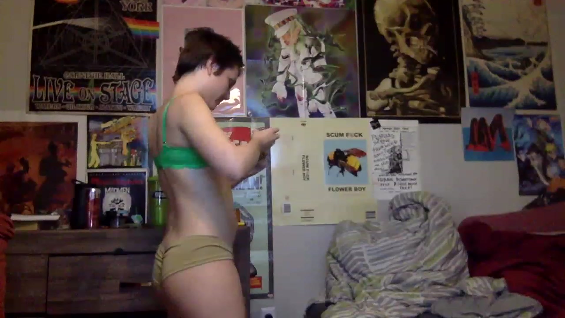 Gallery image thumbnail from Babysprite's myfreecams stream on, 11/25/2022, 06:40 image 11 of 20
