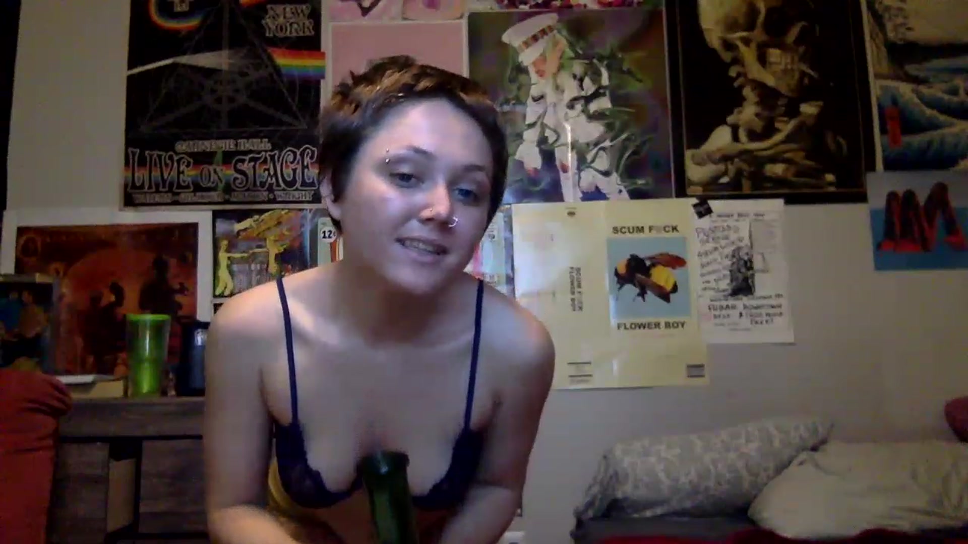 Gallery image thumbnail from Babysprite's myfreecams stream on, 11/25/2022, 23:49 image 15 of 20