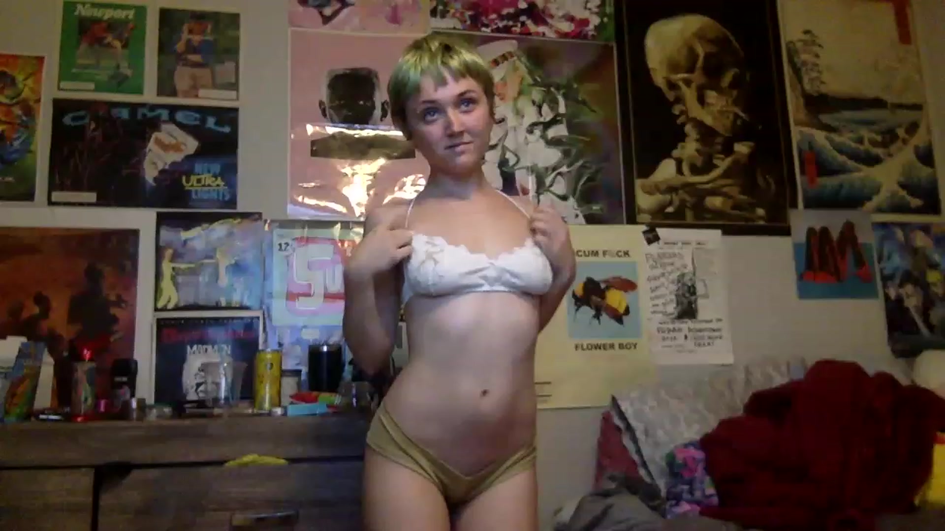 Gallery image thumbnail from Babysprite's myfreecams stream on, 03/20/2023, 24:01 image 1 of 20