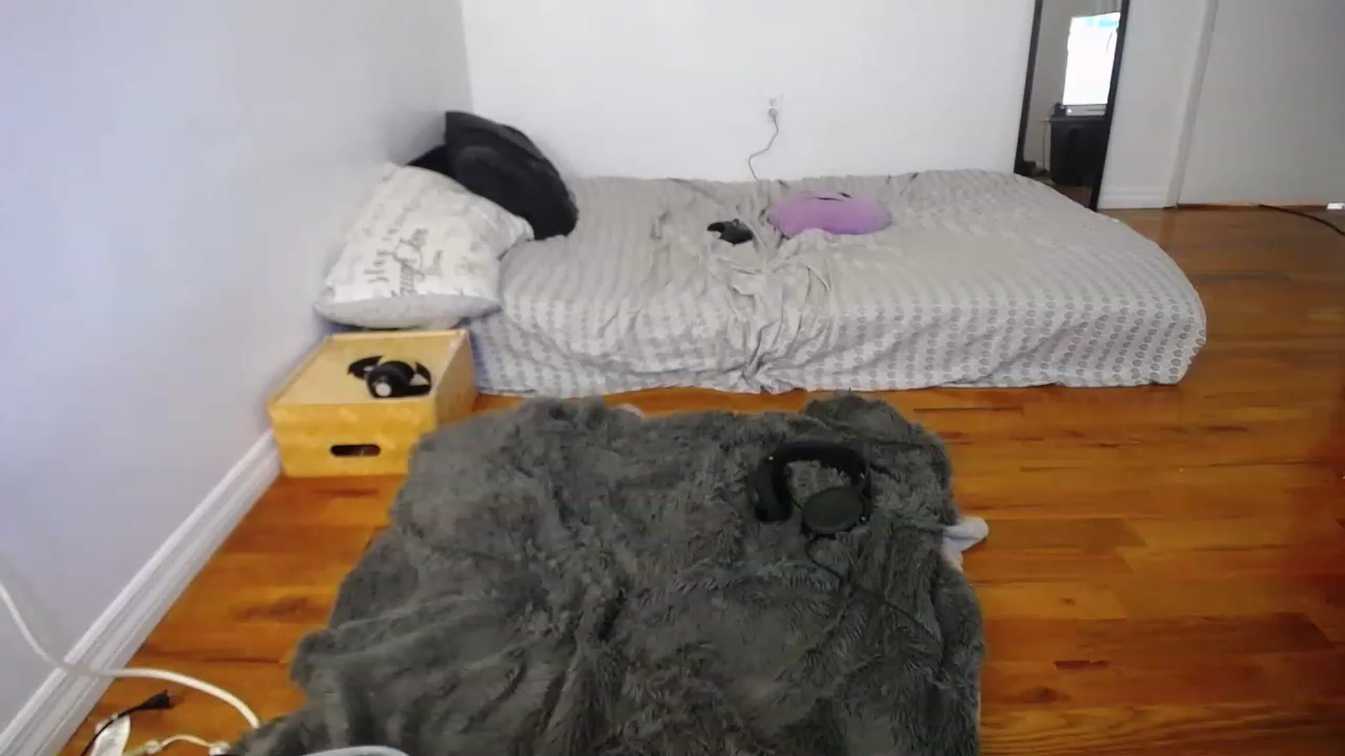 Gallery image thumbnail from BabyxKat's myfreecams stream on, 11/23/2022, 20:24 image 15 of 20