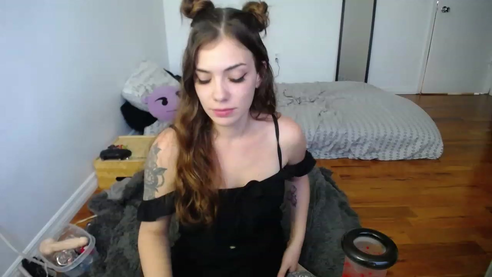 Gallery image thumbnail from BabyxKat's myfreecams stream on, 11/25/2022, 18:25 image 9 of 20