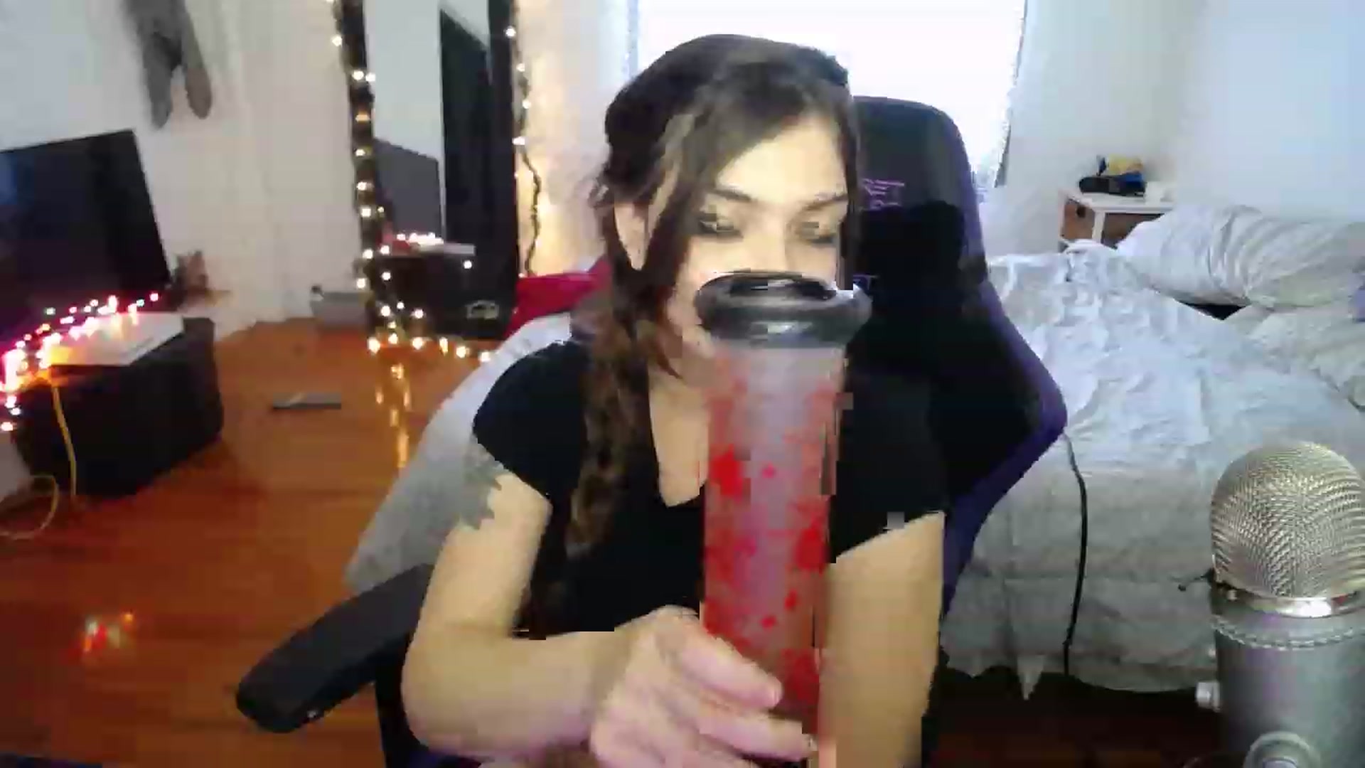 Gallery image thumbnail from BabyxKat's myfreecams stream on, 12/21/2022, 20:42 image 9 of 20