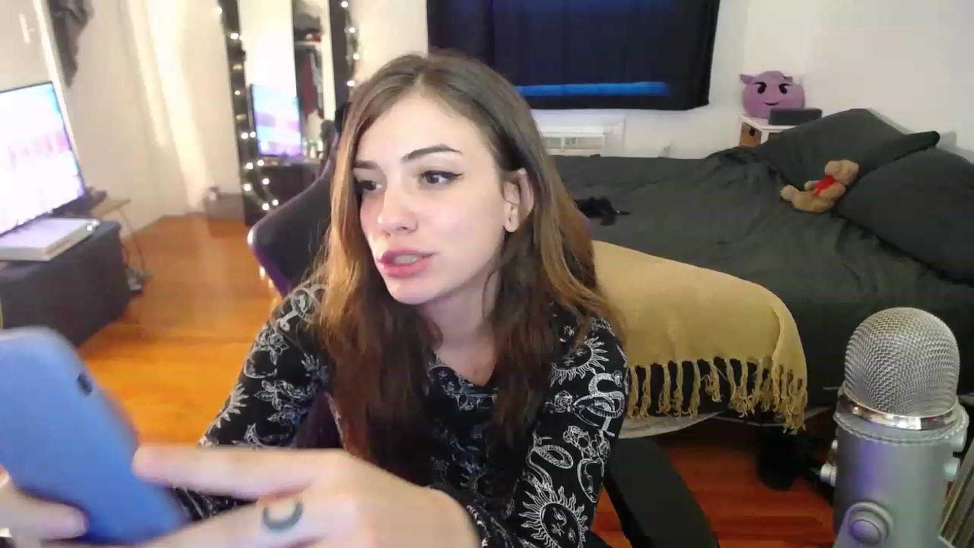Gallery image thumbnail from BabyxKat's myfreecams stream on, 12/28/2022, 21:49 image 14 of 20