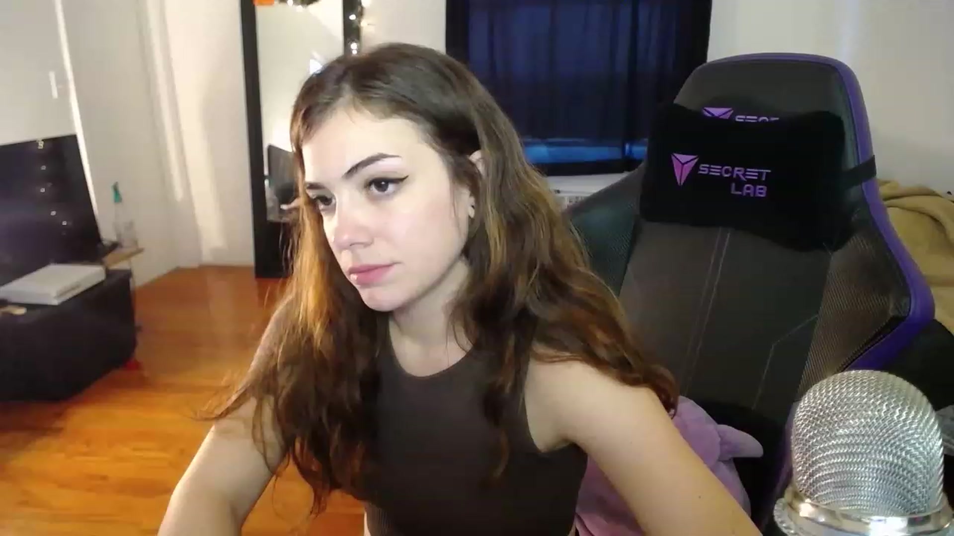 Gallery image thumbnail from BabyxKat's myfreecams stream on, 01/02/2023, 18:39 image 6 of 20
