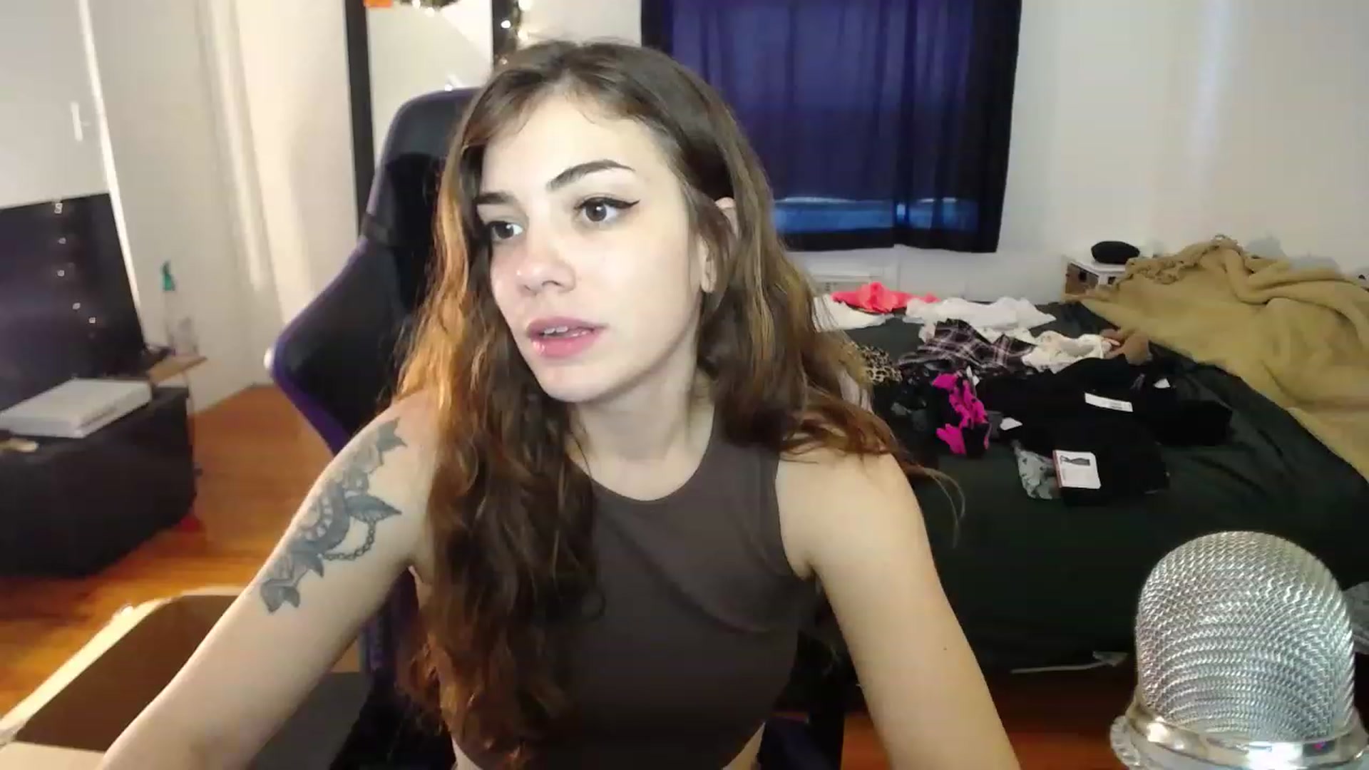 Gallery image thumbnail from BabyxKat's myfreecams stream on, 01/02/2023, 18:39 image 13 of 20