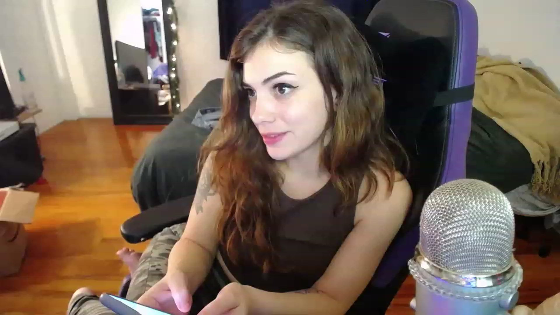 Gallery image thumbnail from BabyxKat's myfreecams stream on, 01/02/2023, 20:19 image 16 of 20
