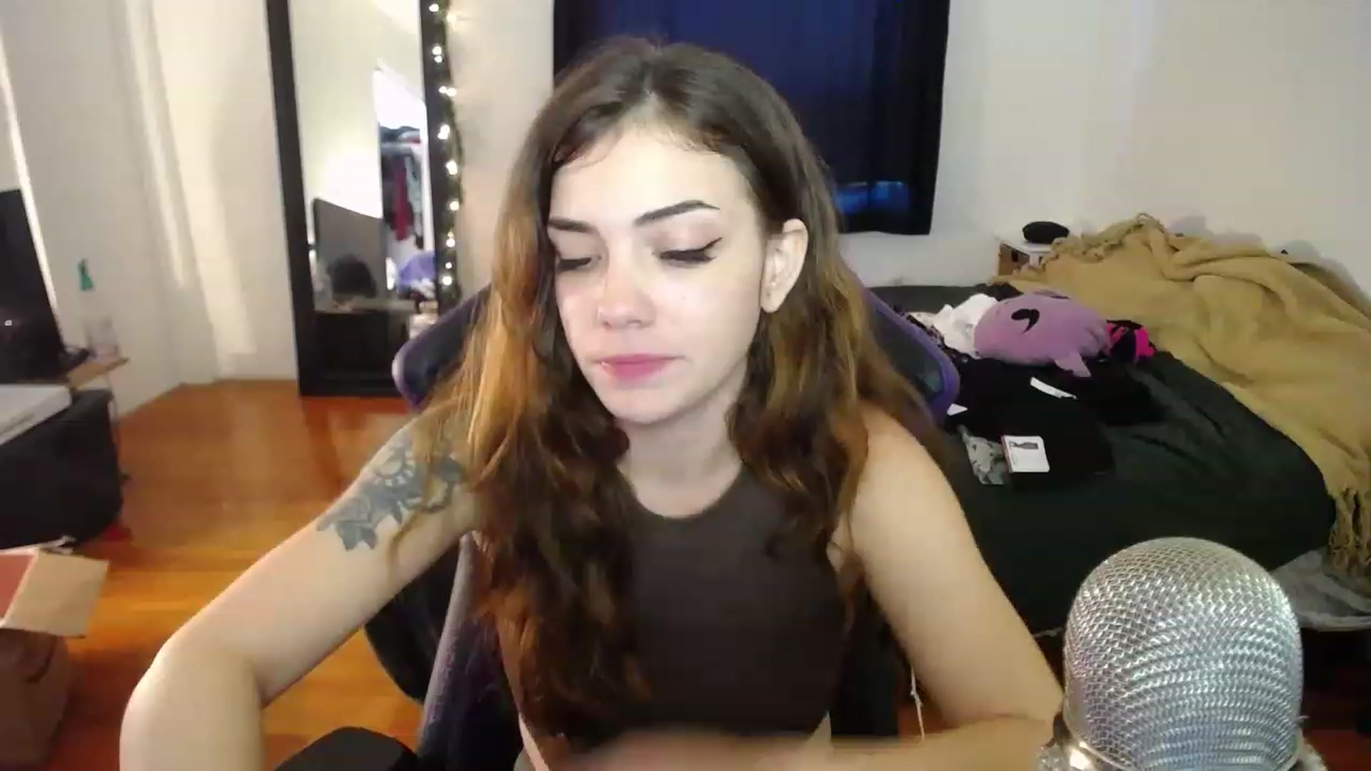 Gallery image thumbnail from BabyxKat's myfreecams stream on, 01/02/2023, 20:19 image 13 of 20