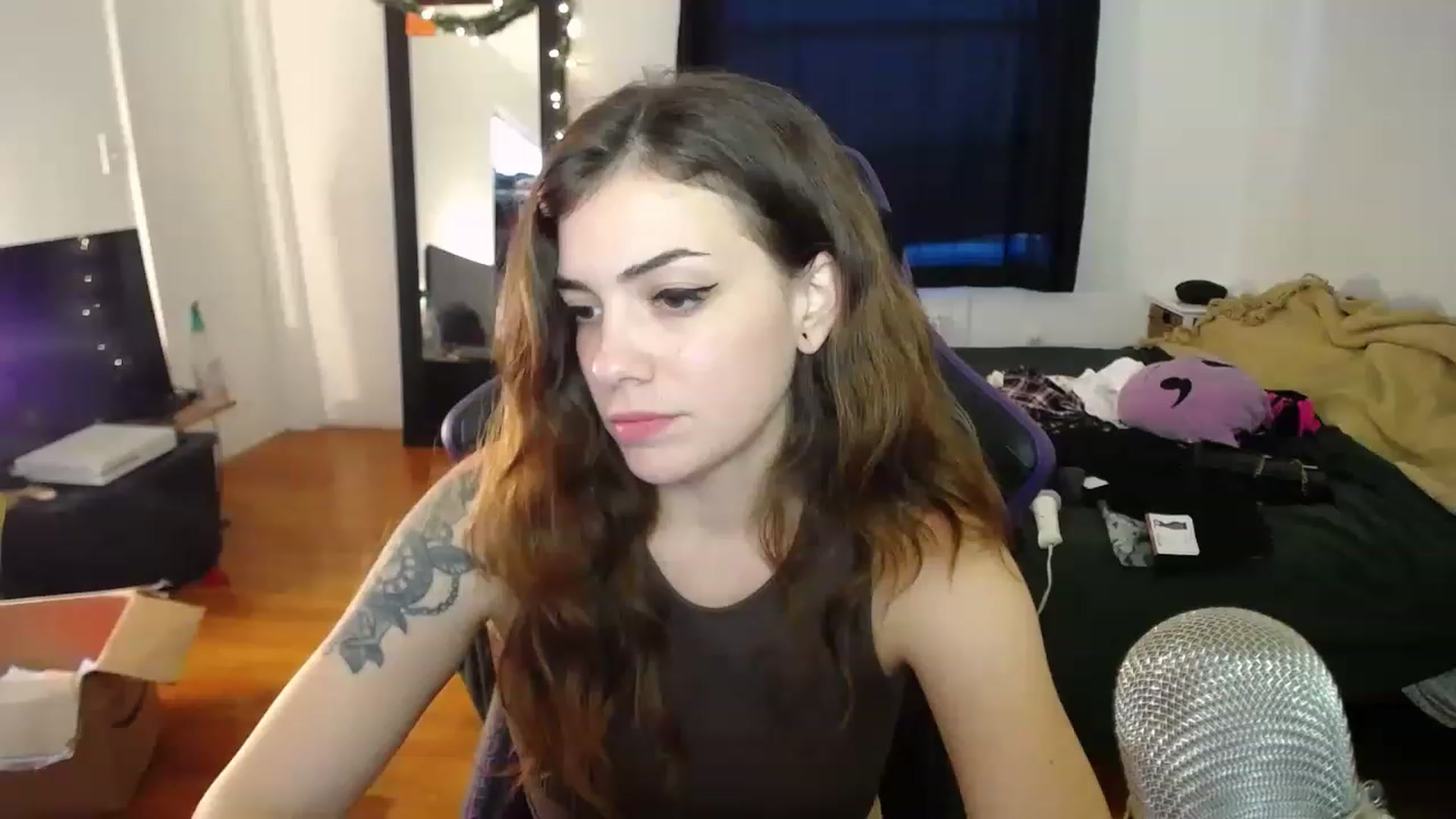 Gallery image thumbnail from BabyxKat's myfreecams stream on, 01/02/2023, 21:15 image 10 of 20