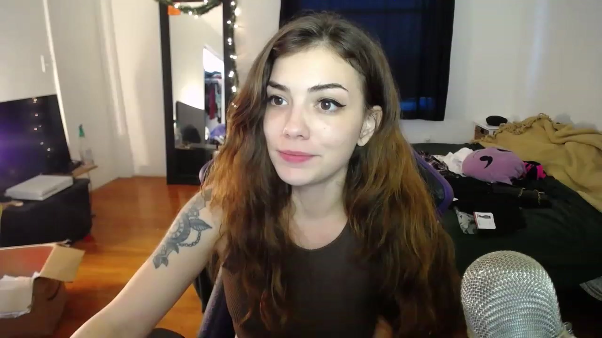 Gallery image thumbnail from BabyxKat's myfreecams stream on, 01/02/2023, 21:15 image 7 of 20