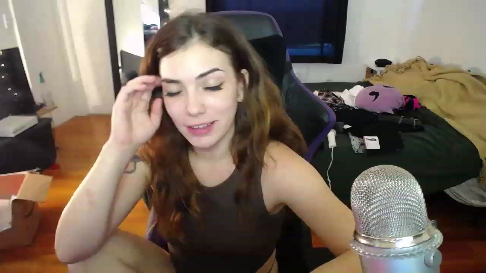 Gallery image thumbnail from BabyxKat's myfreecams stream on, 01/02/2023, 21:15 image 1 of 20