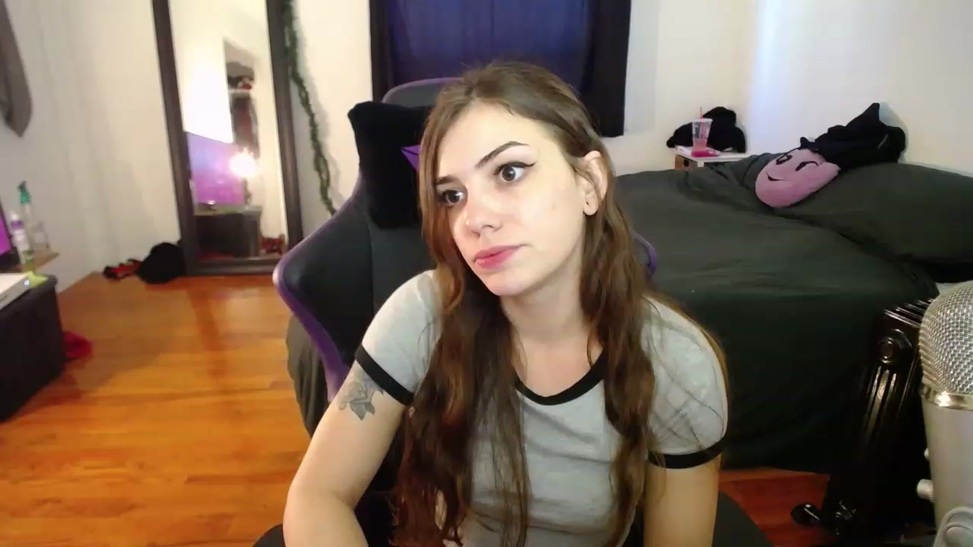 Gallery image thumbnail from BabyxKat's myfreecams stream on, 01/10/2023, 19:20 image 12 of 20