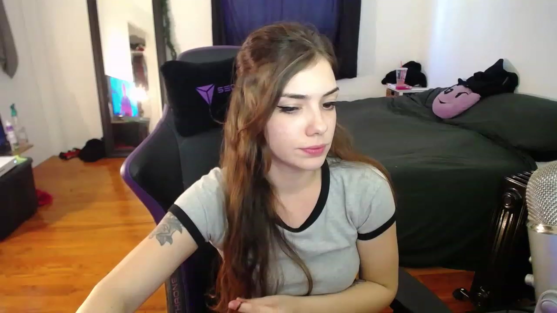 Gallery image thumbnail from BabyxKat's myfreecams stream on, 01/10/2023, 19:20 image 14 of 20