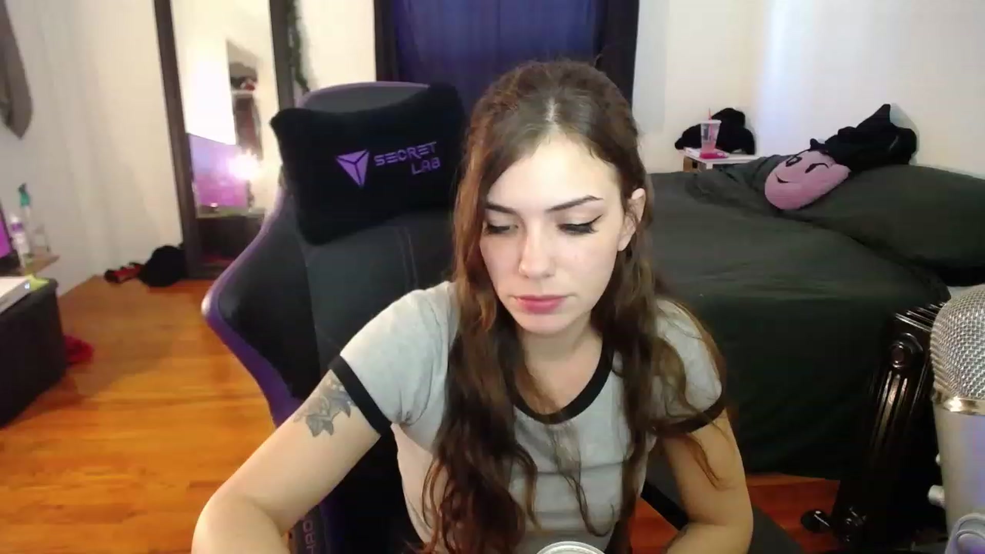 Gallery image thumbnail from BabyxKat's myfreecams stream on, 01/10/2023, 19:20 image 11 of 20