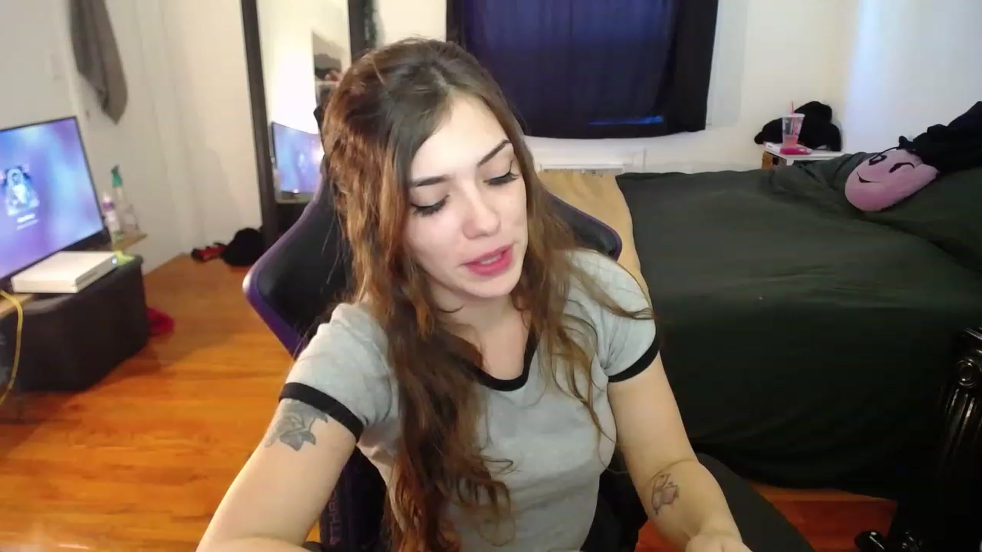 Gallery image thumbnail from BabyxKat's myfreecams stream on, 01/10/2023, 20:03 image 5 of 20