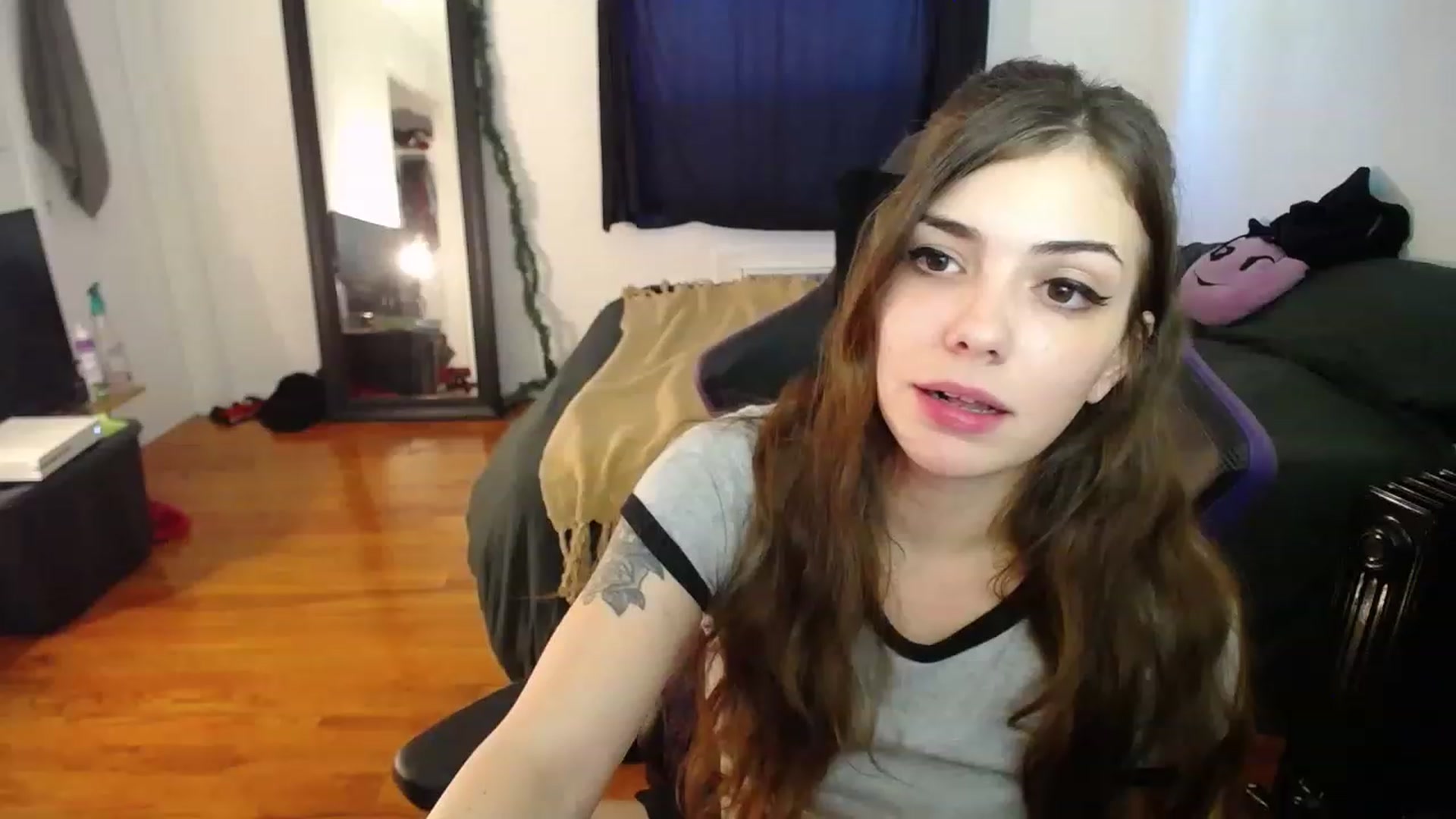 Gallery image thumbnail from BabyxKat's myfreecams stream on, 01/10/2023, 20:03 image 14 of 20