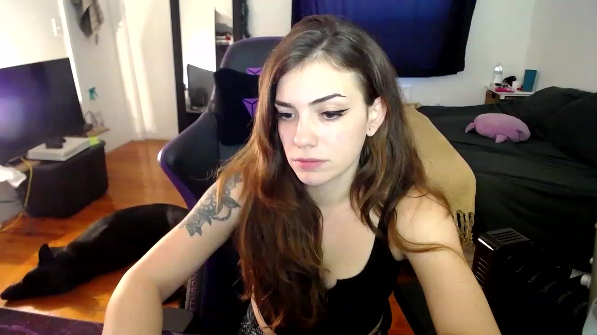 Gallery image thumbnail from BabyxKat's myfreecams stream on, 01/12/2023, 20:21 image 9 of 20
