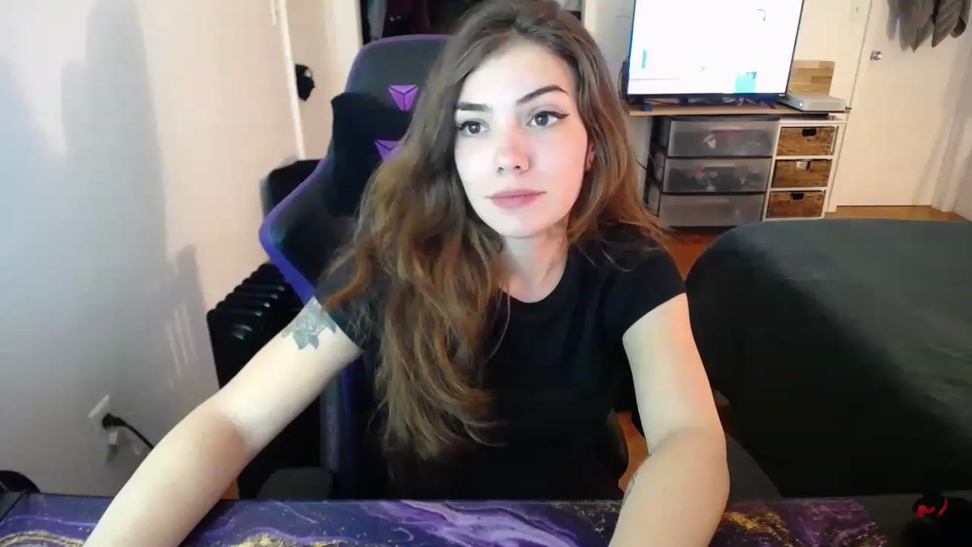 Gallery image thumbnail from BabyxKat's myfreecams stream on, 01/16/2023, 19:46 image 11 of 20