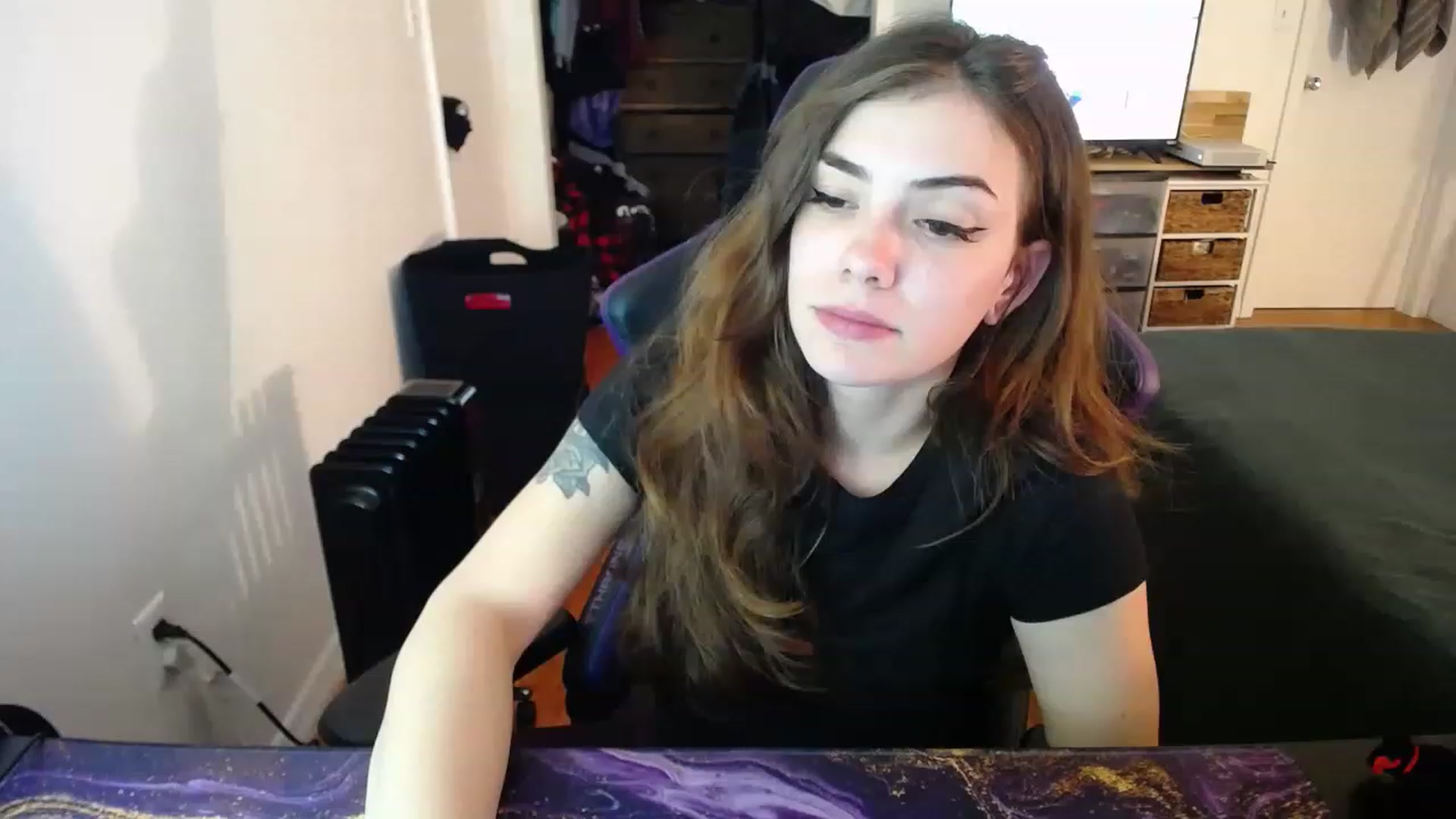 Gallery image thumbnail from BabyxKat's myfreecams stream on, 01/16/2023, 19:46 image 14 of 20