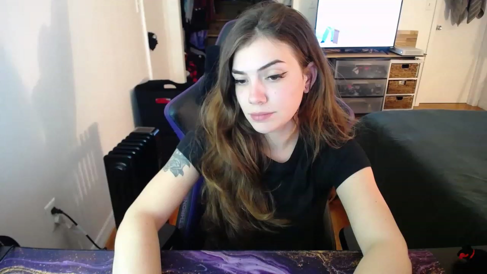 Gallery image thumbnail from BabyxKat's myfreecams stream on, 01/16/2023, 19:46 image 17 of 20