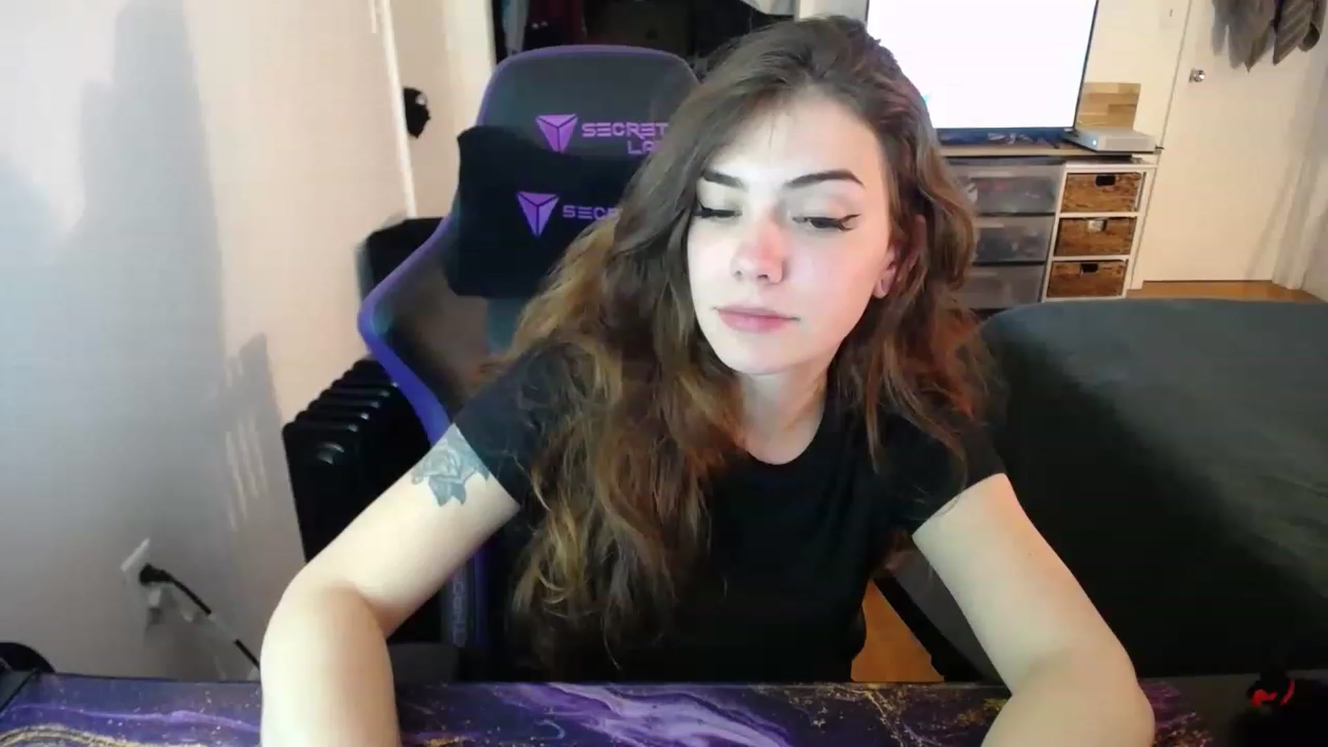 Gallery image thumbnail from BabyxKat's myfreecams stream on, 01/16/2023, 19:46 image 10 of 20
