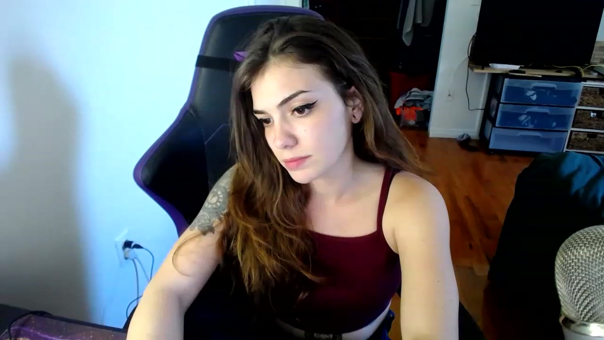 Gallery image thumbnail from BabyxKat's myfreecams stream on, 01/26/2023, 19:33 image 7 of 20