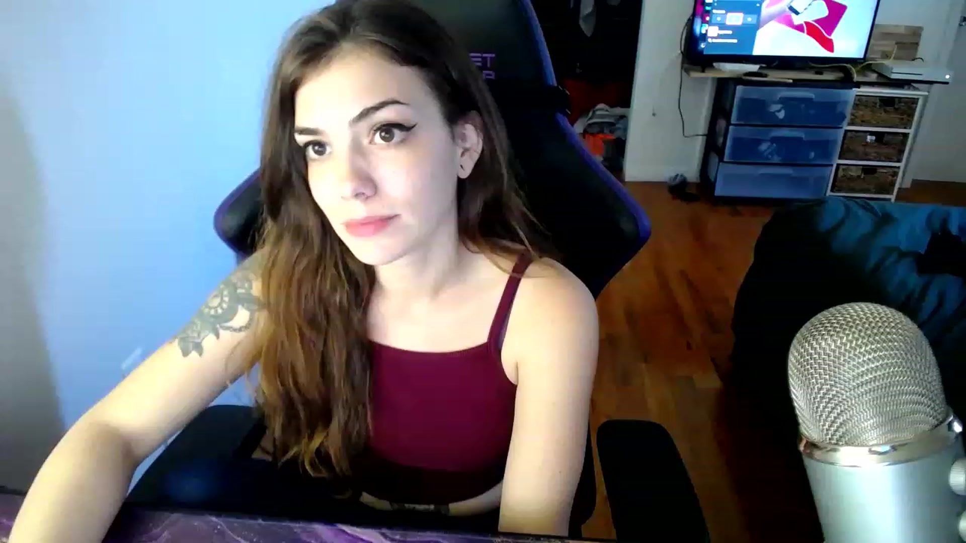 Gallery image thumbnail from BabyxKat's myfreecams stream on, 01/26/2023, 19:33 image 18 of 20