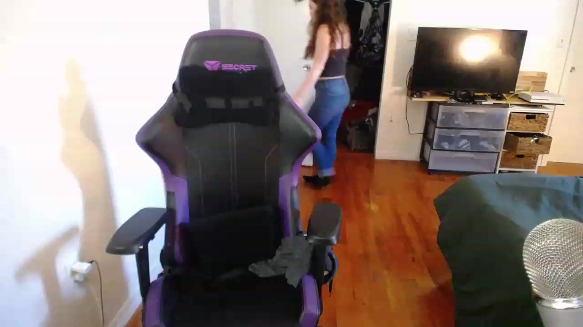 Gallery image thumbnail from BabyxKat's myfreecams stream on, 01/31/2023, 18:43 image 5 of 20