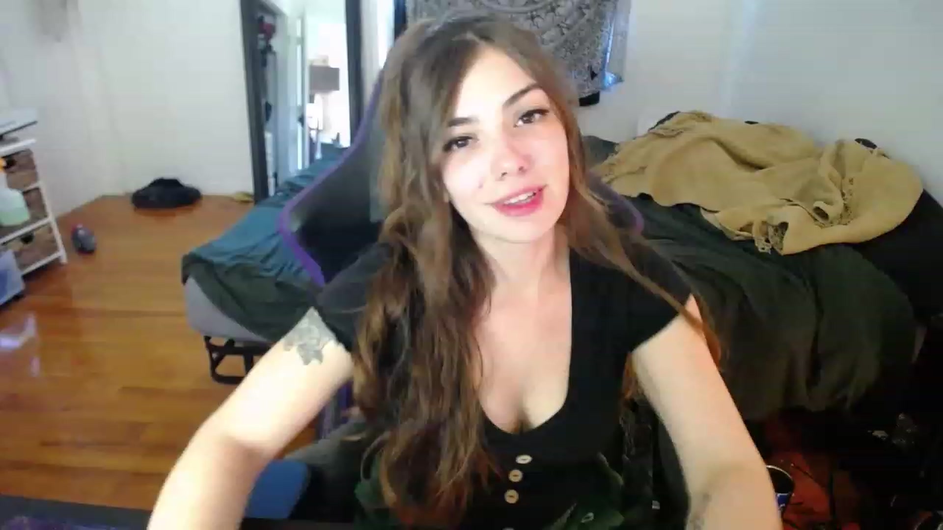 Gallery image thumbnail from BabyxKat's myfreecams stream on, 02/28/2023, 19:08 image 9 of 20