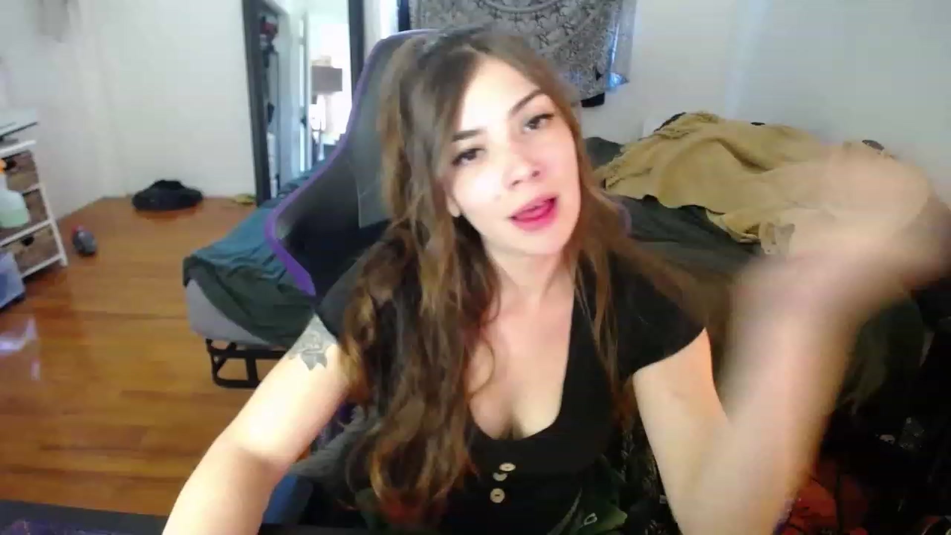 Gallery image thumbnail from BabyxKat's myfreecams stream on, 02/28/2023, 19:08 image 8 of 20