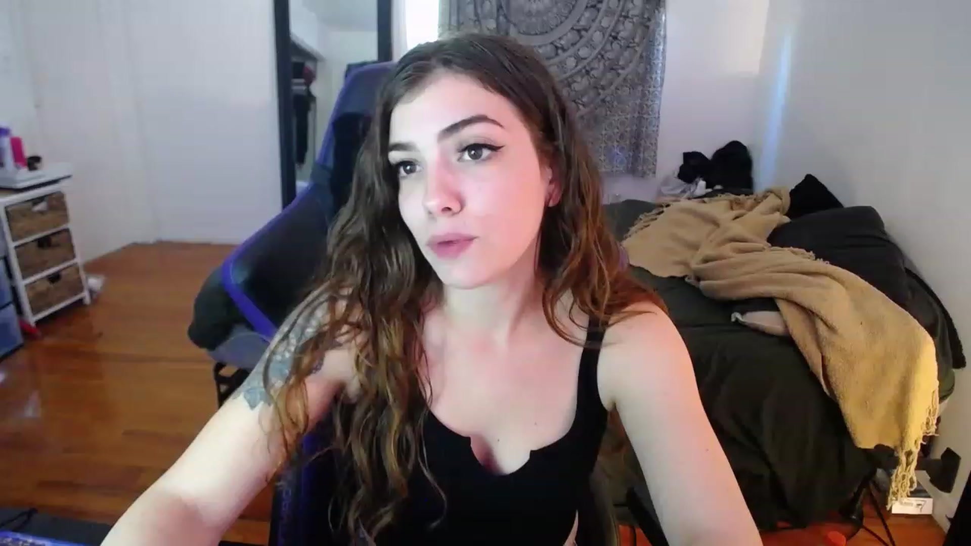 Gallery image thumbnail from BabyxKat's myfreecams stream on, 03/16/2023, 19:17 image 20 of 20