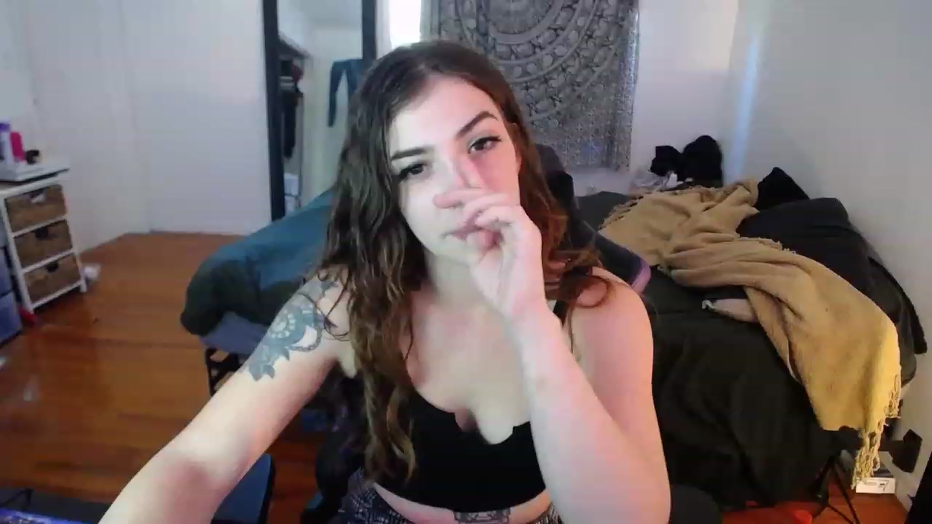Gallery image thumbnail from BabyxKat's myfreecams stream on, 03/16/2023, 19:17 image 10 of 20