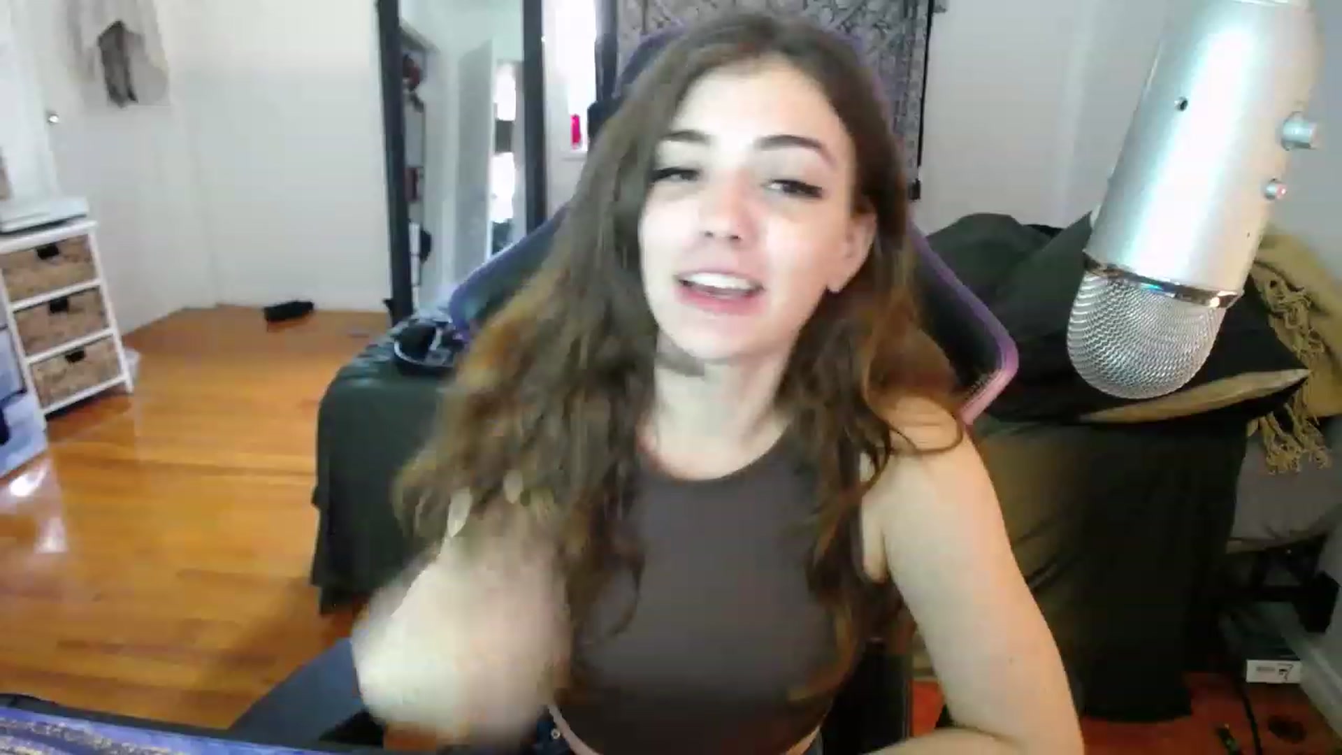 Gallery image thumbnail from BabyxKat's myfreecams stream on, 03/28/2023, 17:35 image 10 of 20