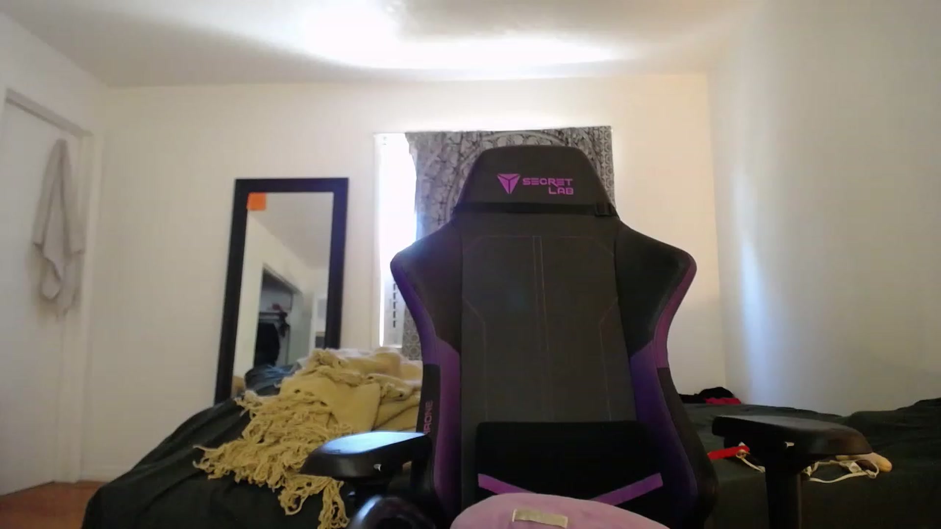 Gallery image thumbnail from BabyxKat's myfreecams stream on, 04/21/2023, 19:03 image 16 of 20