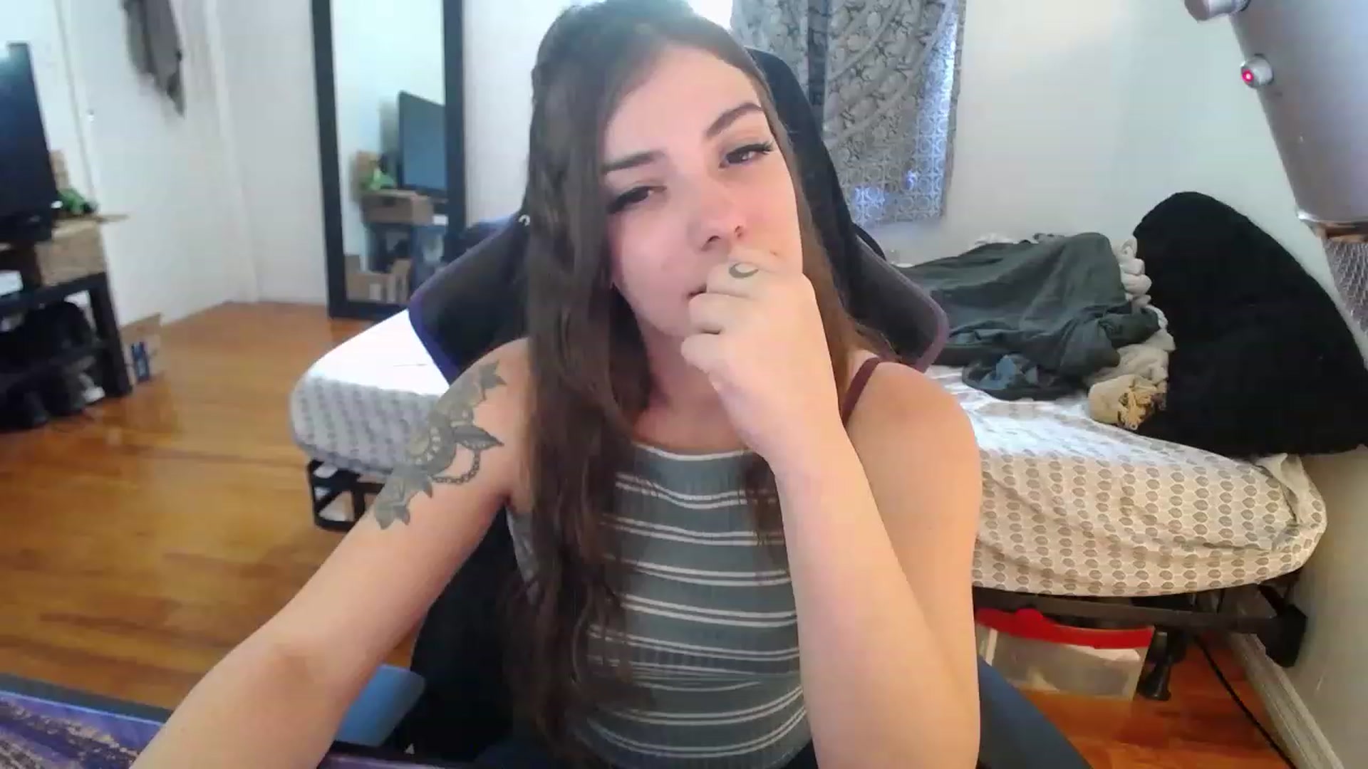 Gallery image thumbnail from BabyxKat's myfreecams stream on, 05/03/2023, 18:29 image 20 of 20