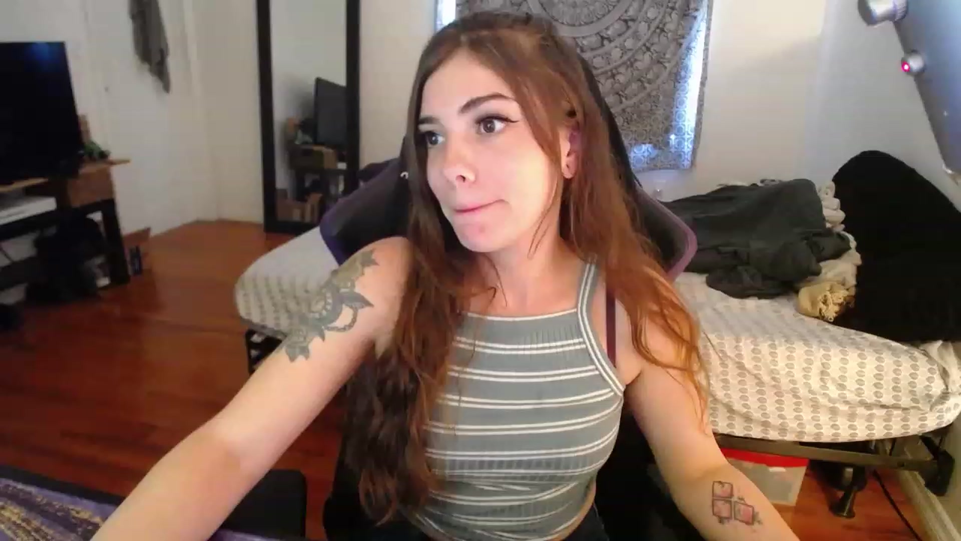 Gallery image thumbnail from BabyxKat's myfreecams stream on, 05/03/2023, 18:29 image 1 of 20