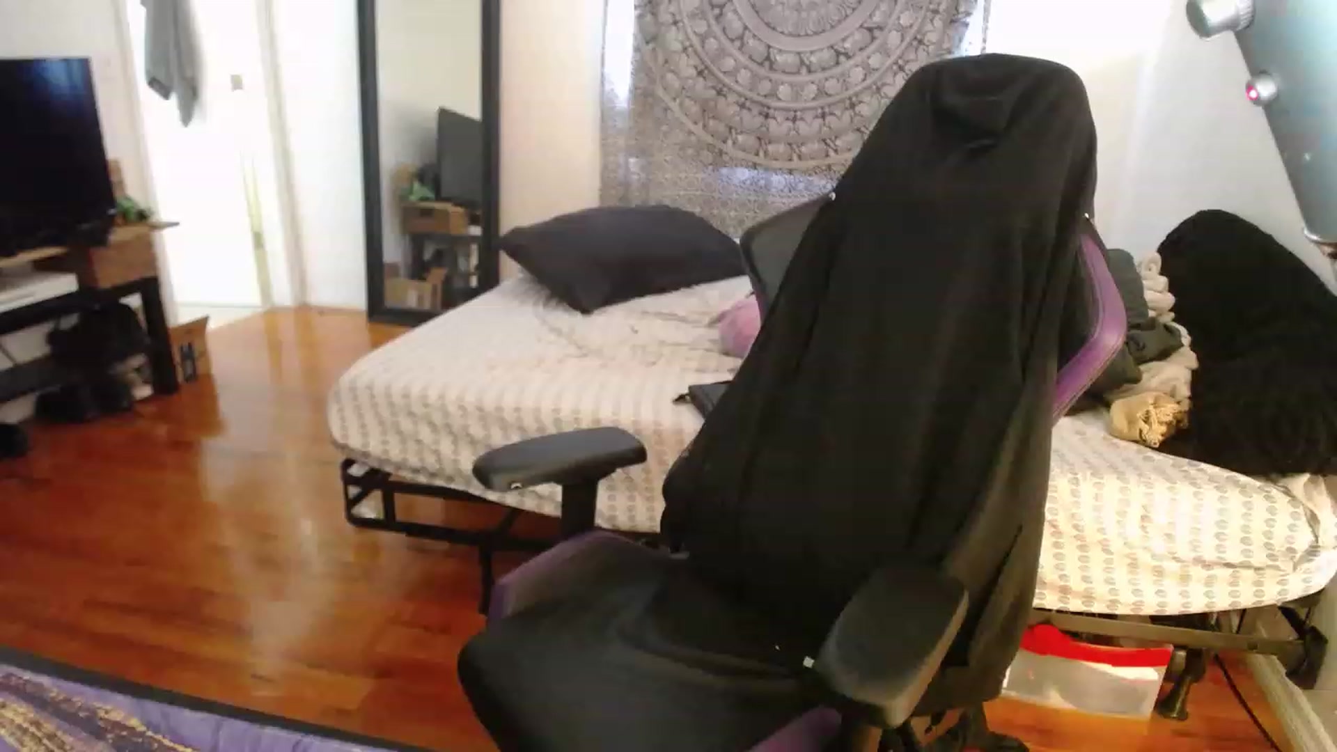 Gallery image thumbnail from BabyxKat's myfreecams stream on, 05/03/2023, 18:29 image 3 of 20