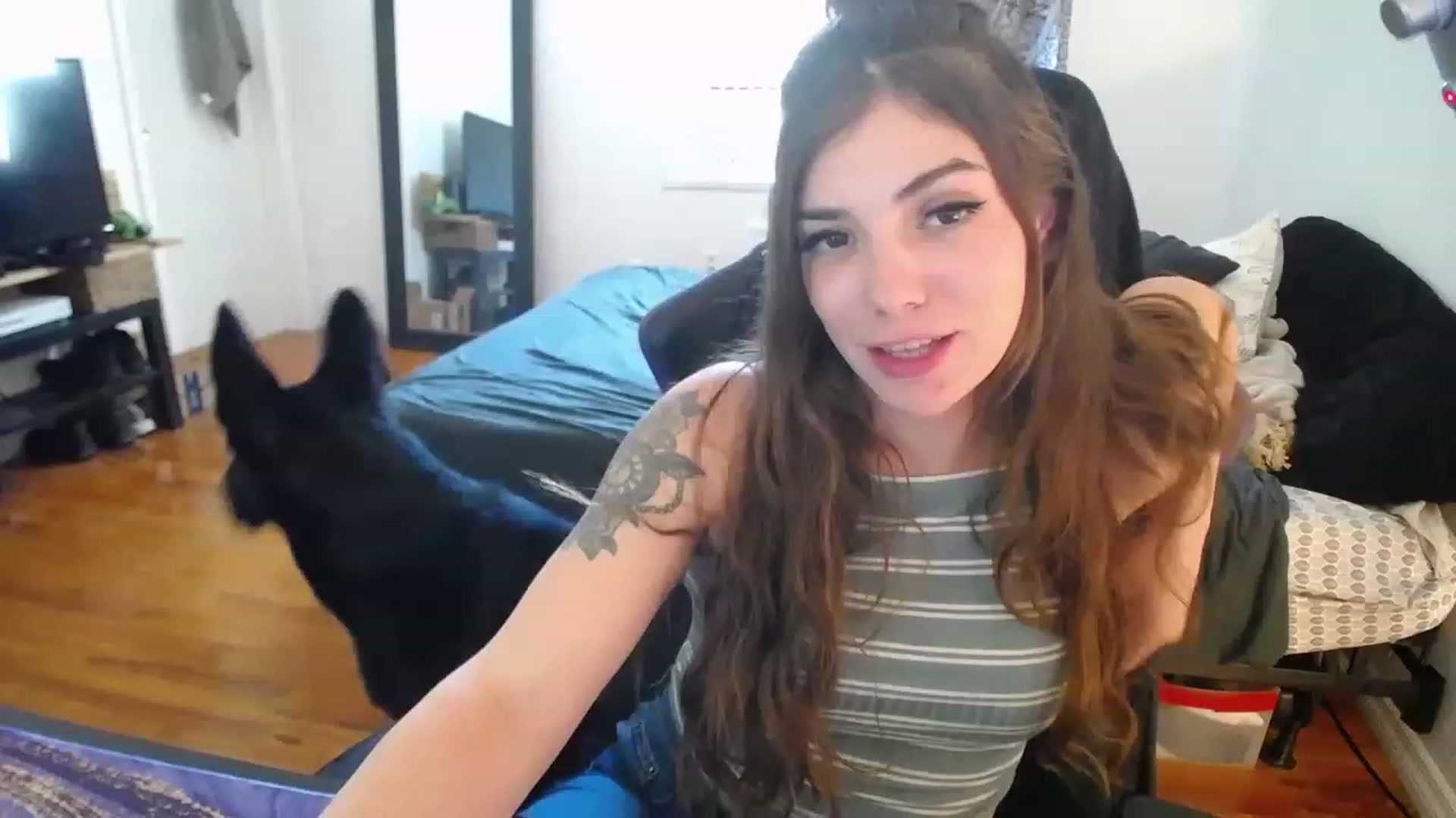 Gallery image thumbnail from BabyxKat's myfreecams stream on, 05/03/2023, 19:25 image 1 of 20