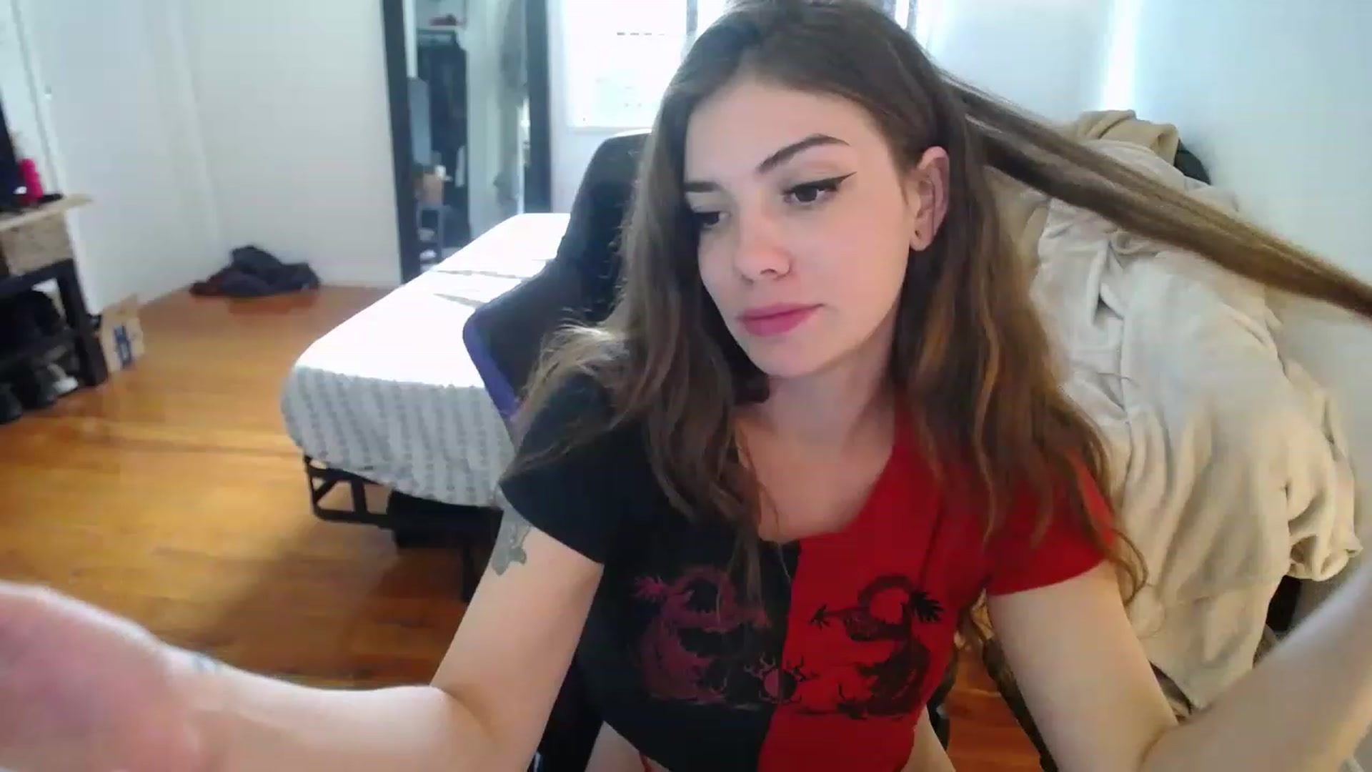 Gallery image thumbnail from BabyxKat's myfreecams stream on, 05/09/2023, 19:33 image 4 of 20