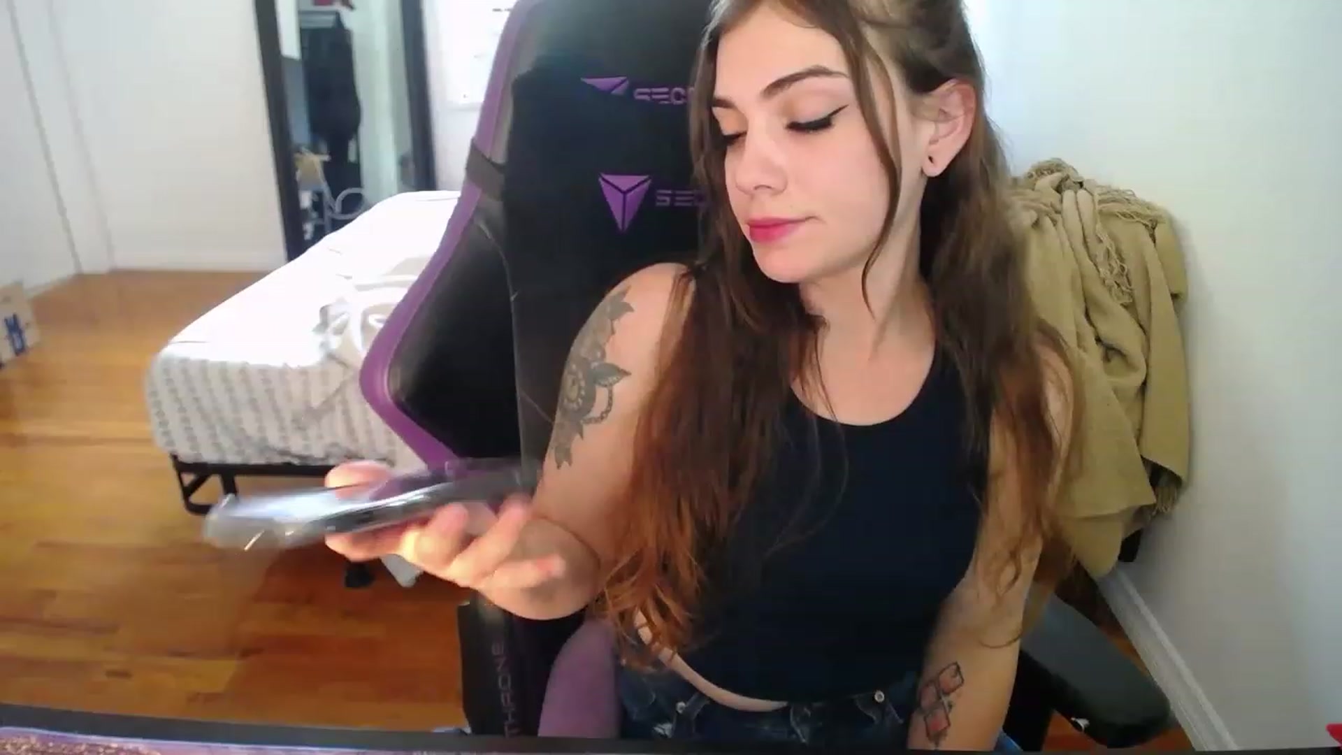 Gallery image thumbnail from BabyxKat's myfreecams stream on, 05/11/2023, 19:26 image 14 of 20
