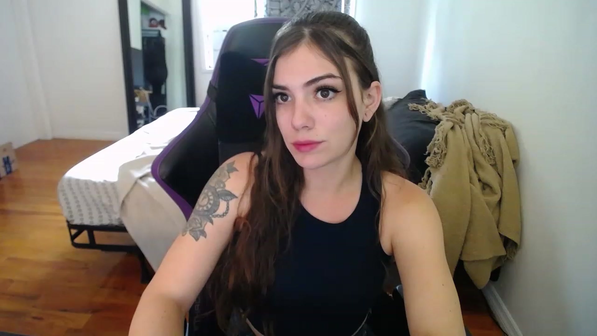 Gallery image thumbnail from BabyxKat's myfreecams stream on, 05/11/2023, 19:26 image 5 of 20