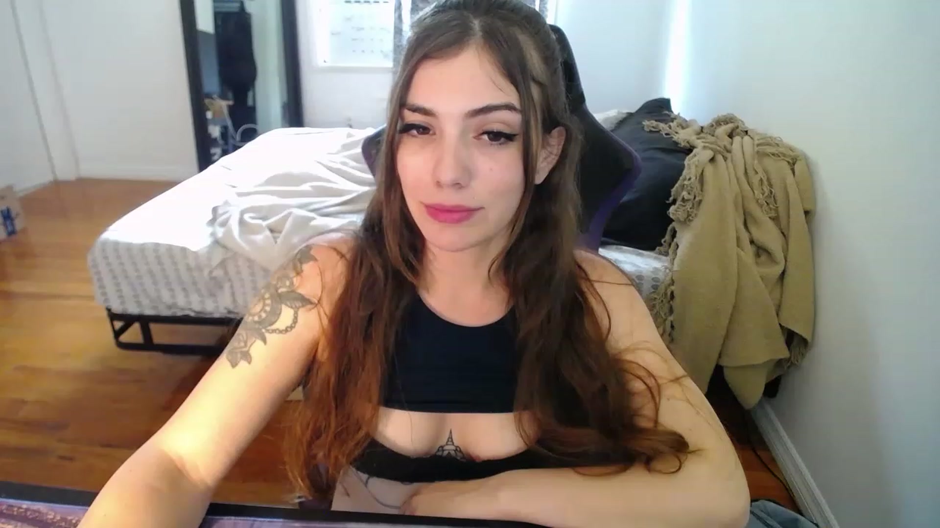 Gallery image thumbnail from BabyxKat's myfreecams stream on, 05/11/2023, 19:26 image 19 of 20