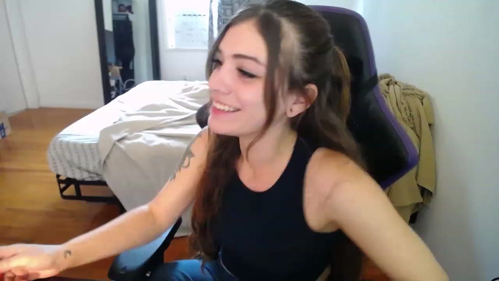 Gallery image thumbnail from BabyxKat's myfreecams stream on, 05/11/2023, 19:26 image 9 of 20