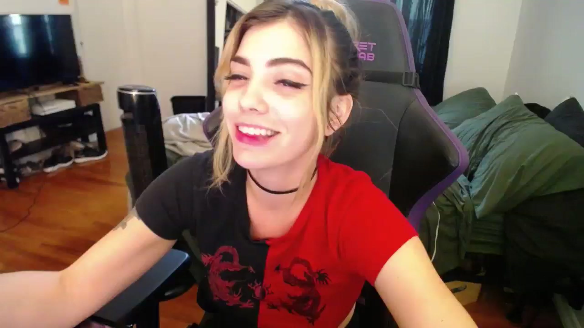 Gallery image thumbnail from BabyxKat's myfreecams stream on, 08/29/2023, 19:34 image 1 of 20