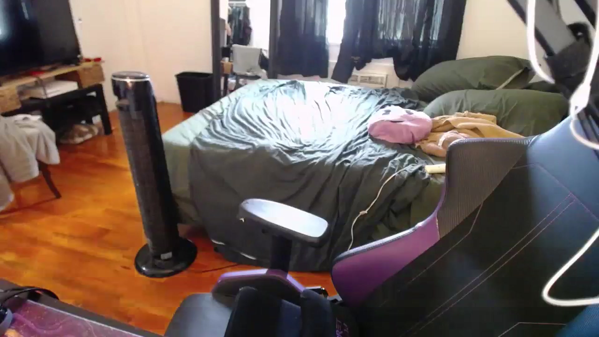 Gallery image thumbnail from BabyxKat's myfreecams stream on, 09/01/2023, 20:26 image 12 of 20